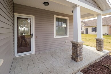 61125 Raintree Blvd-105