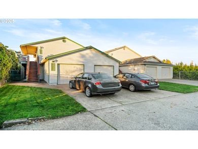 1905 17th St, Springfield, OR 97477 - photo 3