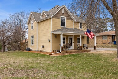 113 5th Ave S, Sauk Rapids, MN 56379 - photo 2