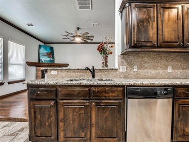 Kitchen:The thin dry stack stone backsplash compli