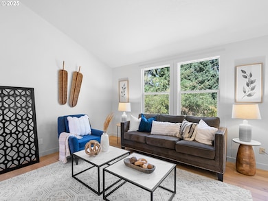 1925 Hillhouse Dr, West Linn, OR 97068 - photo 5