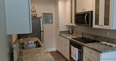 8570 Via Mallorca unit I, La Jolla, CA 92037 - photo 2