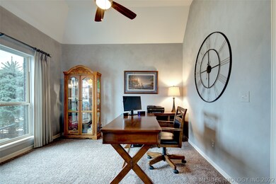 Large office with closet could be used as a 3rd 1s