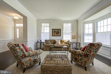 42497 Mandolin St, Chantilly, VA 20152 - photo 5