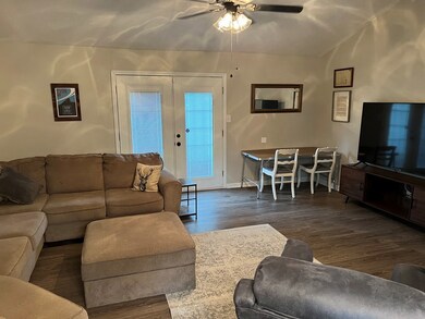 701 Pineridge Dr, Hopkinsville, KY 42240 - photo 7