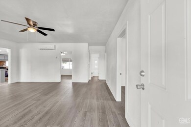 606 Buchanan St, Taft, CA 93268 - photo 2