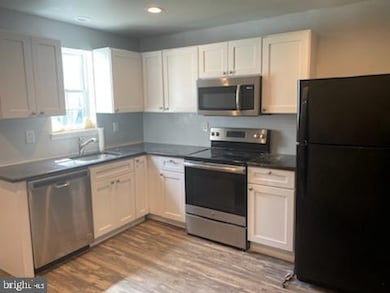 232 S 2nd St, Columbia, PA 17512 - photo 3