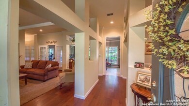 8638 Classic Oaks Ln, San Antonio, TX 78255 - photo 2