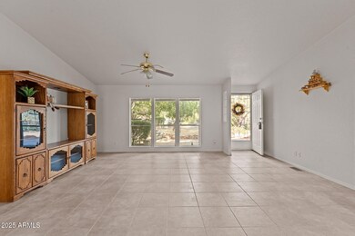 23117 W Staghorn Ln, Congress, AZ 85332 - photo 2