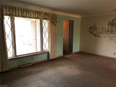 5419 Holly Rd, Bedford, OH 44146 - photo 3