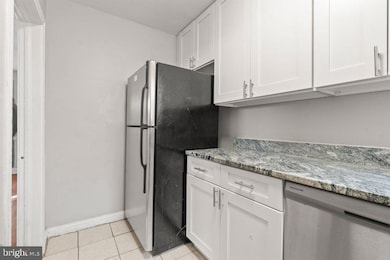 135 Denison St, Baltimore, MD 21229 - photo 6