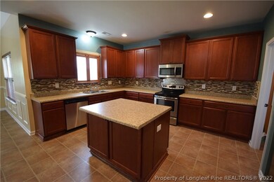 96 Skycroft Dr, Sanford, NC 27332 - photo 4