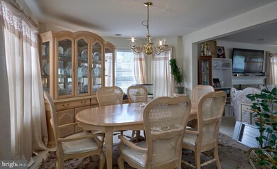 15 Bell Ln, Burlington, NJ 08016 - photo 5