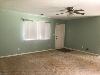 100 Meredith Dr, Archdale, NC 27263 - photo 3