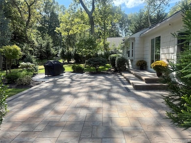 185 Quaker Path, Setauket, NY 11733 - photo 3