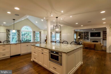 611 Wood Glenn Ct, Lutherville Timonium, MD 21093 - photo 4