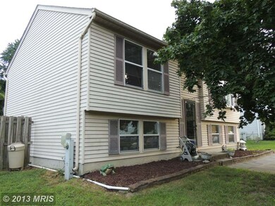 35 Yew Rd, Essex, MD 21221 - photo 4