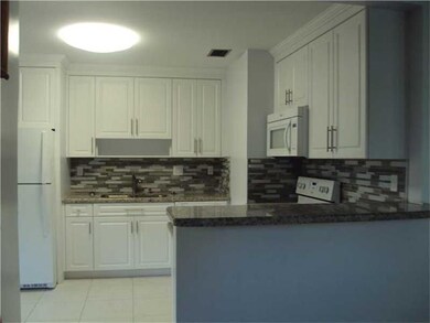 unlisted-address, Miami, FL 33193 - photo 3