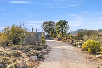 1-web-or-mls-41472-n-deer-trail-rd