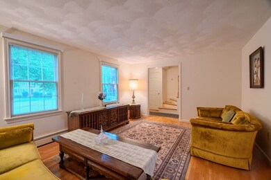 7 Reeves Rd, Maynard, MA 01754 - photo 4