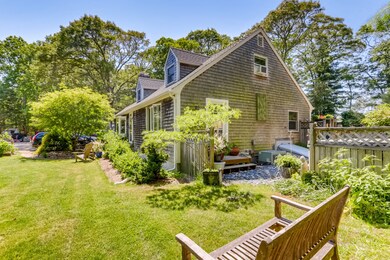 377 State Rd, Vineyard Haven, MA 02568 - photo 2