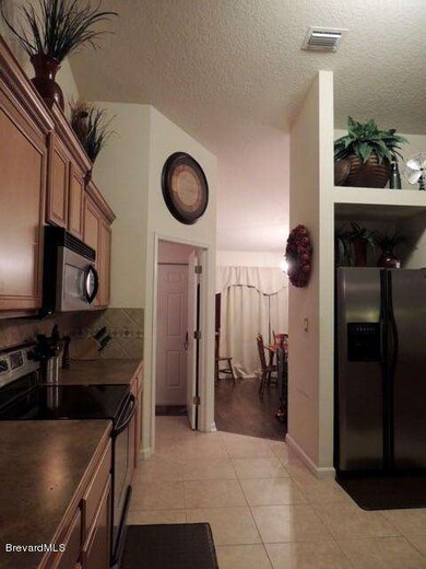Kitchen to Dining Room