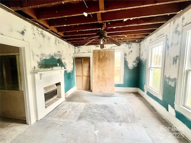 308 Elm St, Lancaster, SC 29720 - photo 5