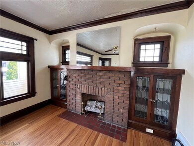 Upstairs living room