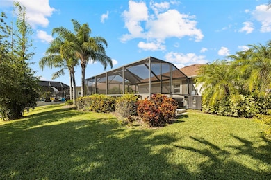 5130 Spectacular Bid Dr, Wesley Chapel, FL 33544 - photo 4