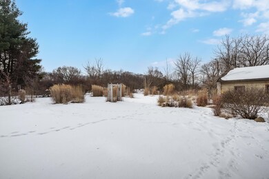 Beadle_Lake_Rd_13853_BattleCreek_49014-2