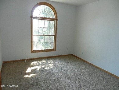 263-464211 Bed 1-1
