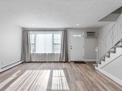 945 Riverside Dr unit 4C, Methuen, MA 01844 - photo 4