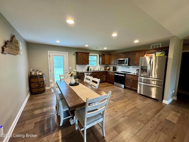 106 Hollow Springs Dr, Bardstown, KY 40004 - photo 7