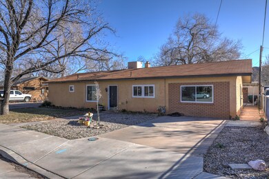 3 Front Exterior View 2