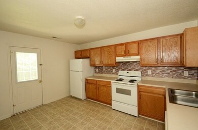 330 Bracken Place, Jacksonville, NC 28540 - photo 7