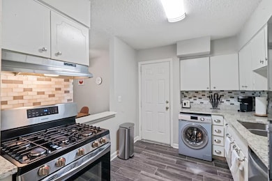 108 N Belvedere Blvd unit 12, Memphis, TN 38104 - photo 2