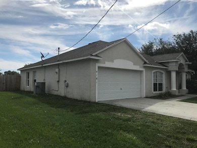 4181 SW Baltic St, Port Saint Lucie, FL 34953 - photo 4