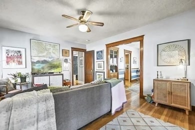 25 Berkshire Rd unit 27, Waltham, MA 02453 - photo 6