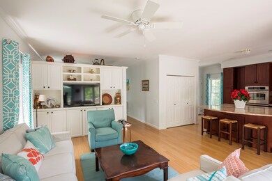 49 Nineteenth St N, Edgartown, MA 02539 - photo 6