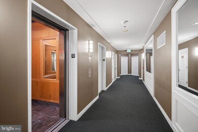 Harborview Towers unit 1310, Baltimore, MD 21230 - photo 5