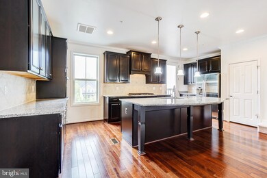 13260 Tivoli Lake Blvd, Silver Spring, MD 20906 - photo 4