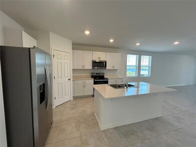 800 Griffon Ave, Lake Alfred, FL 33850 - photo 2