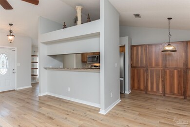 574 Ard Dr, Pensacola, FL 32526 - photo 7