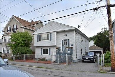 99 Robinson Ave, Pawtucket, RI 02861 - photo 2