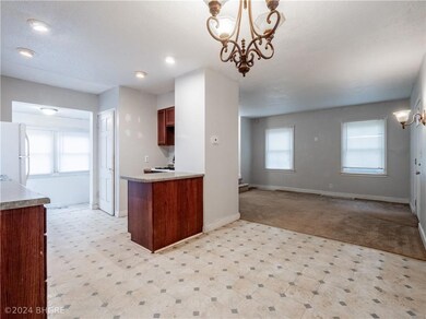 1801 23rd St, Des Moines, IA 50310 - photo 3