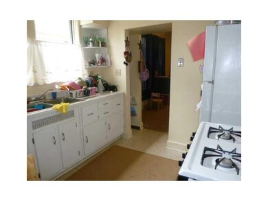 Kitchen. 1ST FLOOR KITCHEN