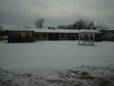 43-45 Allen Dr, Saratoga Springs, Outside, NY 12866 - photo 5