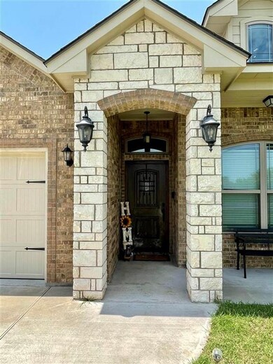 13091 NE Tony Creek Rd, Elgin, OK 73538 - photo 2