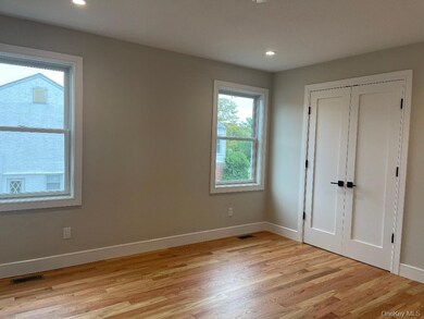 529 E Chester St unit Lower, Long Beach, NY 11561 - photo 5