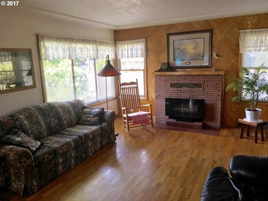 339 N Knights Bridge Rd, Canby, OR 97013 - photo 6